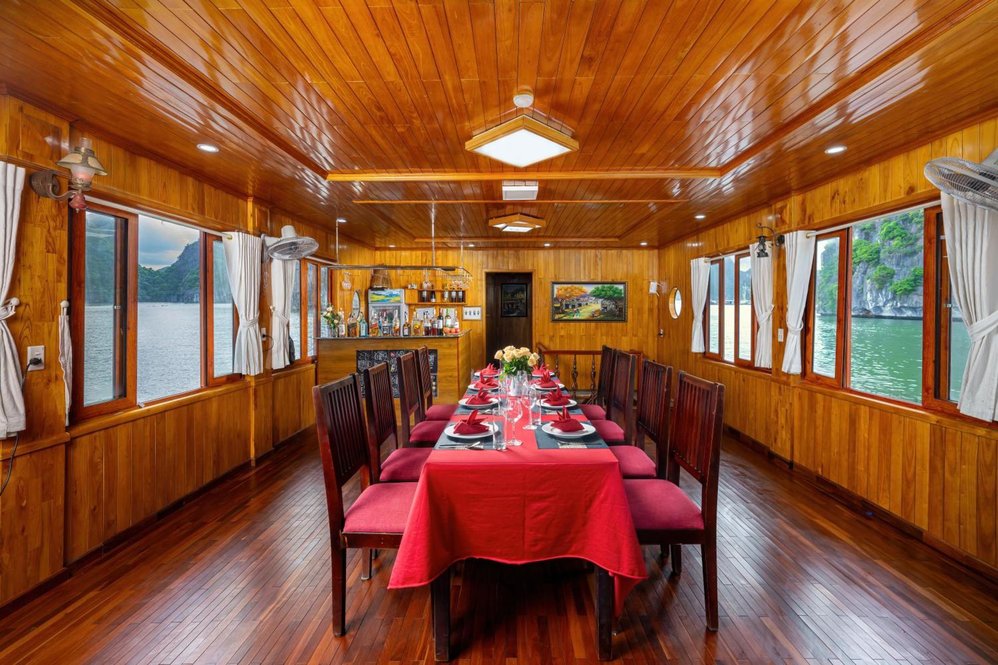 Hotel Sunlight Boutique Cruise à Hạ Long Extérieur photo